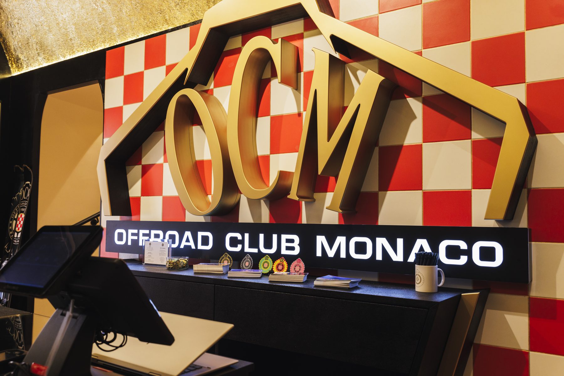 Lo store Offroad Club Monaco